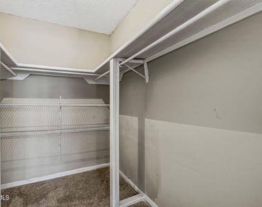 6613 Escondido Drive - Photo Thumbnail 24