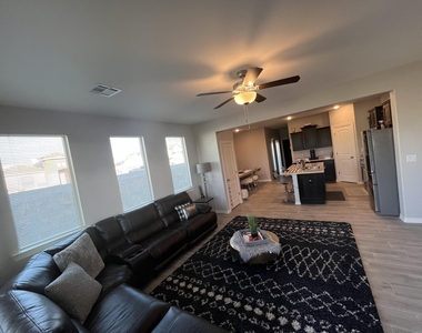 4555 Marisabel Azcarate Street - Photo Thumbnail 9