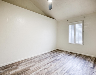 5733 Saplinas Road - Photo Thumbnail 25