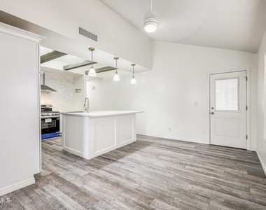 5733 Saplinas Road - Photo Thumbnail 9