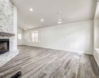 5733 Saplinas Road - Photo Thumbnail 12