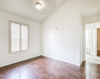 5733 Saplinas Road - Photo Thumbnail 39