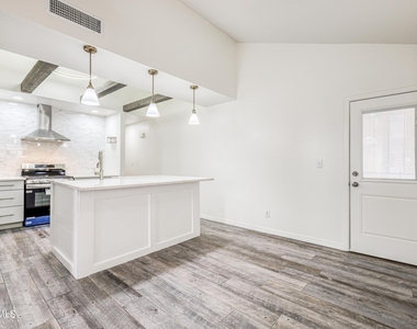 5733 Saplinas Road - Photo Thumbnail 18
