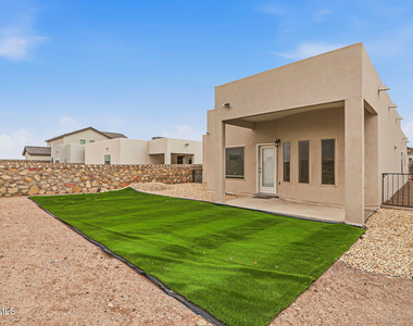 13841 Paseo Central Avenue - Photo Thumbnail 35