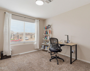 13841 Paseo Central Avenue - Photo Thumbnail 8