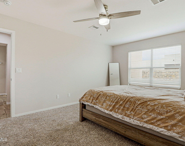 13841 Paseo Central Avenue - Photo Thumbnail 18