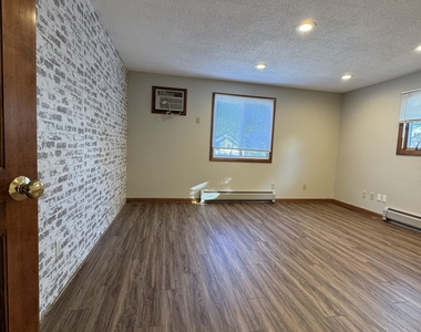 444 Prospect Street - Photo Thumbnail 18
