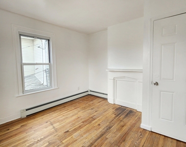 202 Harral Avenue - Photo Thumbnail 1