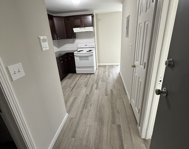 810 Atlantic Street - Photo Thumbnail 9
