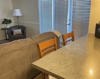 221 Old Pond Lane - Photo Thumbnail 8