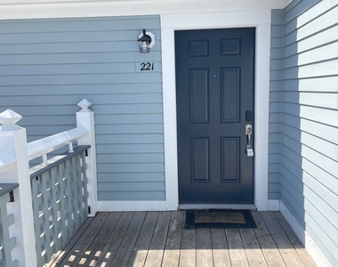 221 Old Pond Lane - Photo Thumbnail 21