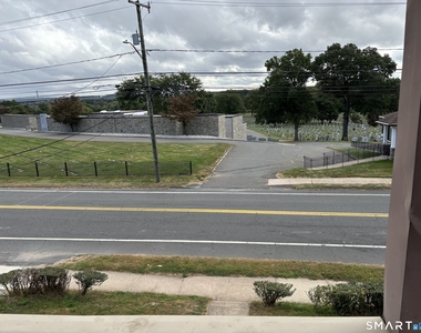1310 Stanley Street - Photo Thumbnail 19