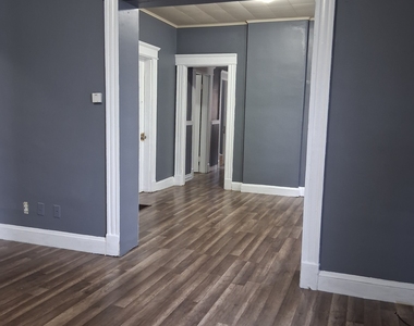 146 Chestnut Avenue - Photo Thumbnail 1