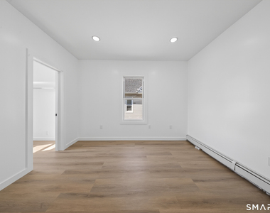 259 Laurel Avenue - Photo Thumbnail 17