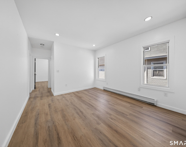 259 Laurel Avenue - Photo Thumbnail 4