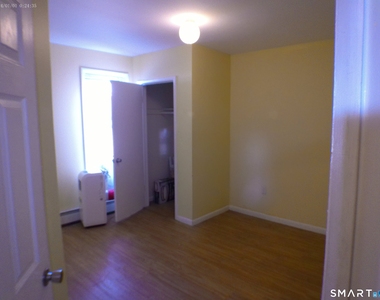 13 Armstrong Place - Photo Thumbnail 21