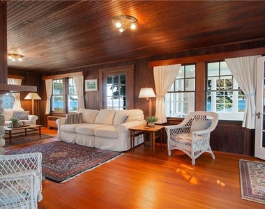 106 Shore Avenue - Photo Thumbnail 10