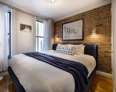 115 MULBERRY ST - Photo Thumbnail 5