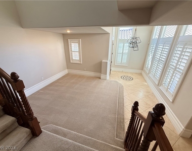 464 Via Palermo Drive - Photo Thumbnail 28