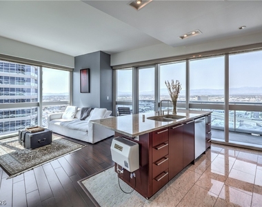 4471 Dean Martin Drive - Photo Thumbnail 4
