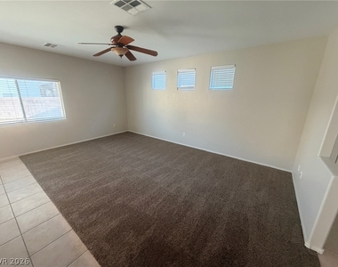 625 Sterling Spur Avenue - Photo Thumbnail 3