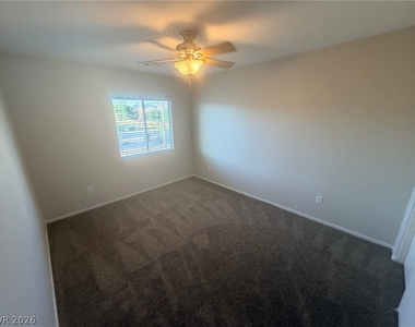 625 Sterling Spur Avenue - Photo Thumbnail 14