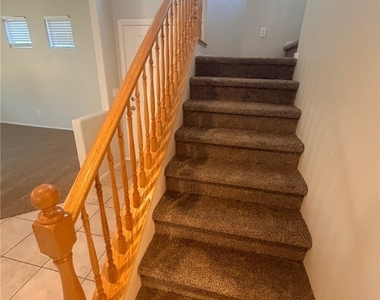 625 Sterling Spur Avenue - Photo Thumbnail 6