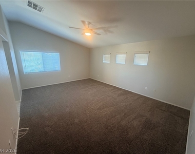625 Sterling Spur Avenue - Photo Thumbnail 19