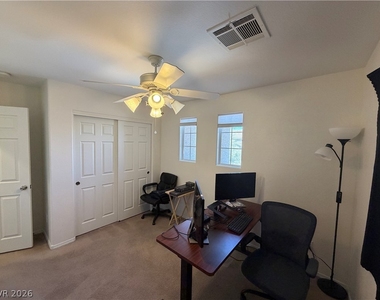 2515 Begonia Valley Avenue - Photo Thumbnail 16
