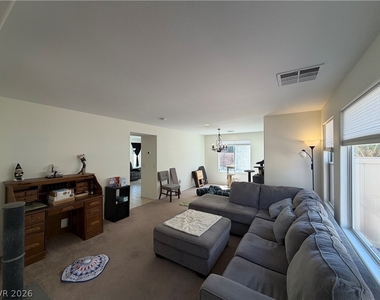 2515 Begonia Valley Avenue - Photo Thumbnail 1