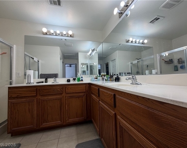 2515 Begonia Valley Avenue - Photo Thumbnail 13