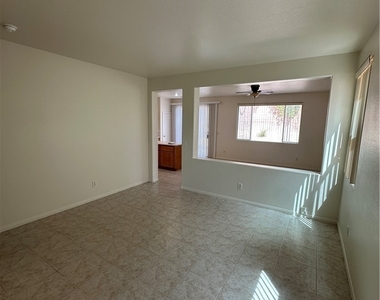 11056 Piedmont Valley Avenue - Photo Thumbnail 8