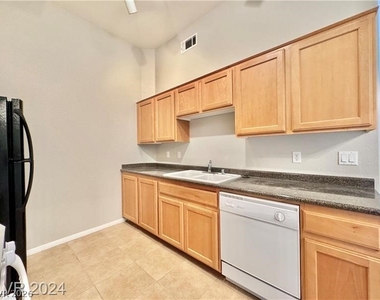 8805 Jeffreys Street - Photo Thumbnail 6