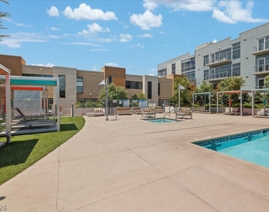 353 E Bonneville Avenue - Photo Thumbnail 18