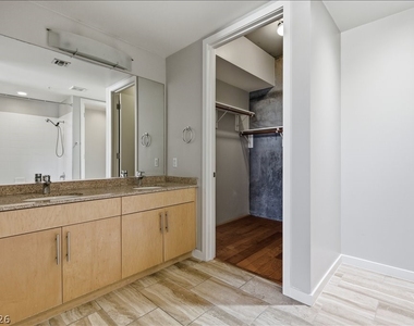 353 E Bonneville Avenue - Photo Thumbnail 15