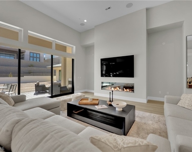 10973 Horizon Ledge Avenue - Photo Thumbnail 43