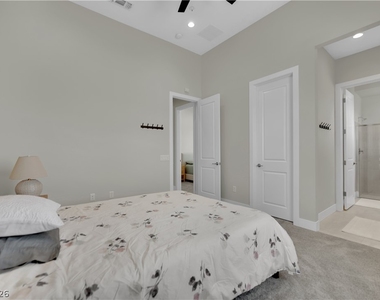 10973 Horizon Ledge Avenue - Photo Thumbnail 16