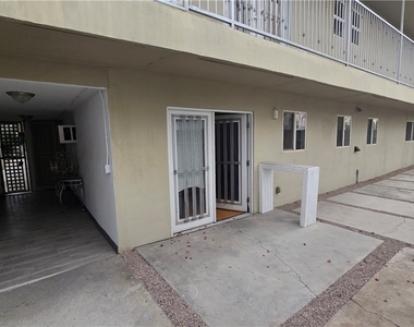 3418 Oneida Way - Photo Thumbnail 4