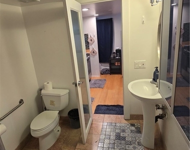 3418 Oneida Way - Photo Thumbnail 7
