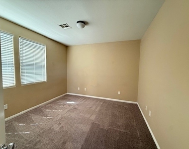 5393 Bristol Bend Court - Photo Thumbnail 11