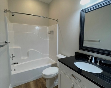5281 Chestnut Ridge - Photo Thumbnail 17