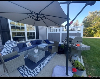 5281 Chestnut Ridge - Photo Thumbnail 10