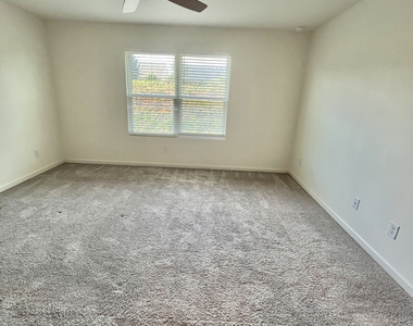 173 Swindon Drive - Photo Thumbnail 24