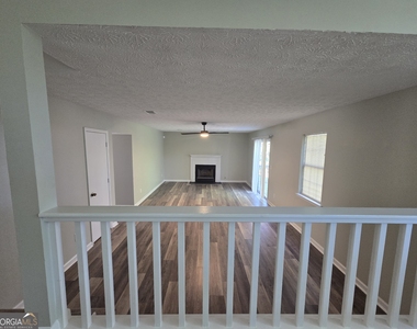 938 Iron Gate Boulevard - Photo Thumbnail 3