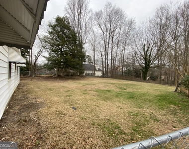 4035 S Bogan Road - Photo Thumbnail 2