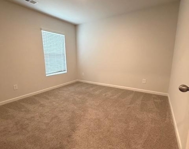 8279 Bluewater Drive - Photo Thumbnail 4