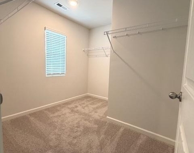 8279 Bluewater Drive - Photo Thumbnail 5