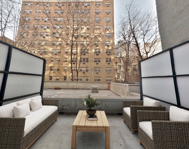 East 36th Street - Photo Thumbnail 8
