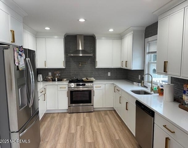 18 Branch Road - Photo Thumbnail 7