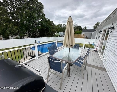 18 Branch Road - Photo Thumbnail 15